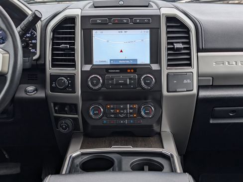 Certified 2021 Ford F250 Lariat w/ Lariat Ultimate Package AWD/4WD image 14