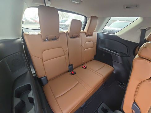 New 2025 Nissan Pathfinder Platinum w/ Cargo Package image 26