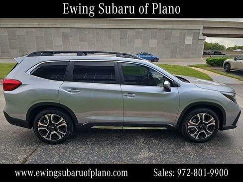 Used 2023 Subaru Ascent Limited w/ Technology Package AWD/4WD image 6
