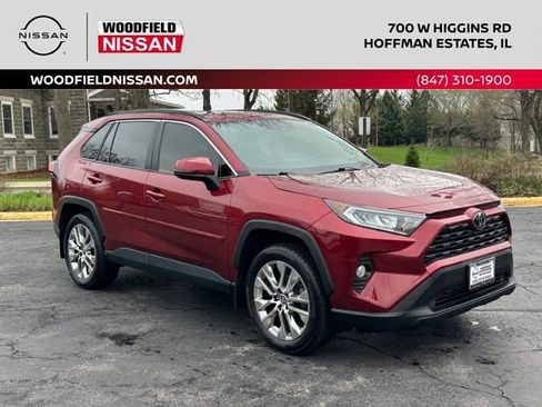Used 2021 Toyota RAV4 XLE Premium AWD/4WD image 3