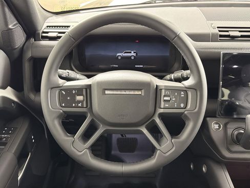 New 2026 Land Rover Defender 110 X-Dynamic SE image 10