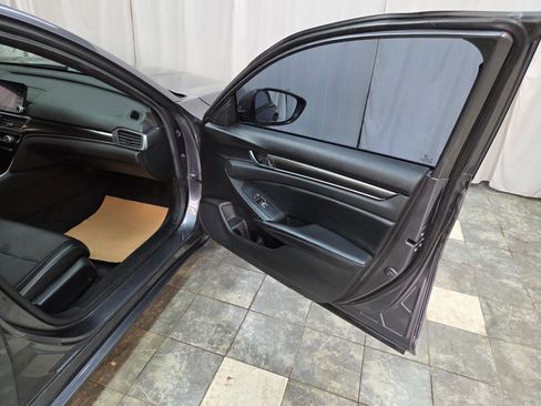 Used 2020 Honda Accord Sport image 12