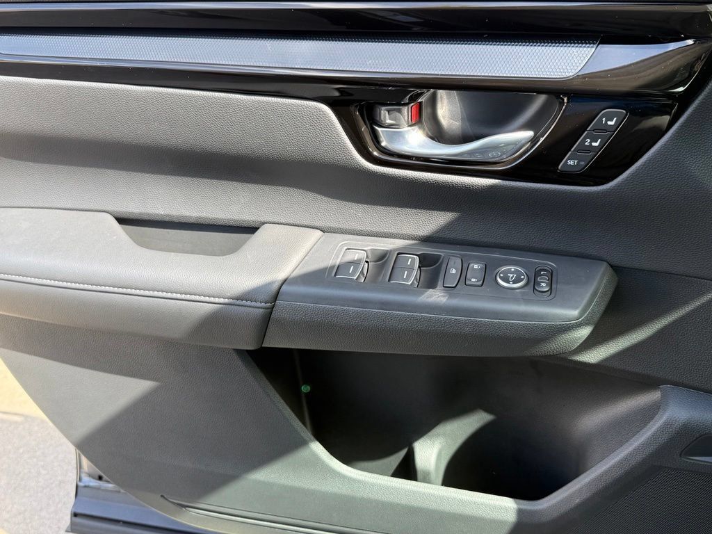 Used 2026 Honda CR-V EX-L image 26