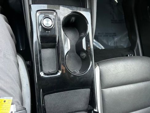 Used 2024 Buick Envision Sport Touring image 19