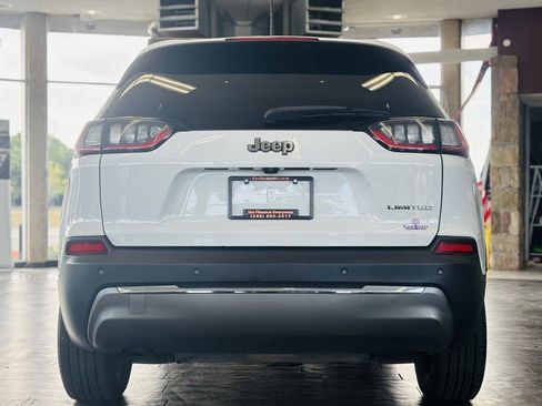 Used 2020 Jeep Cherokee Limited FWD image 12