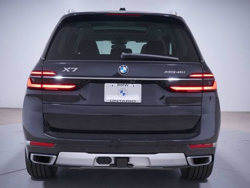 Used 2024 BMW X7 xDrive40i w/ Premium Package AWD/4WD image 5