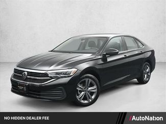 Used 2024 Volkswagen Jetta SE FWD video 1