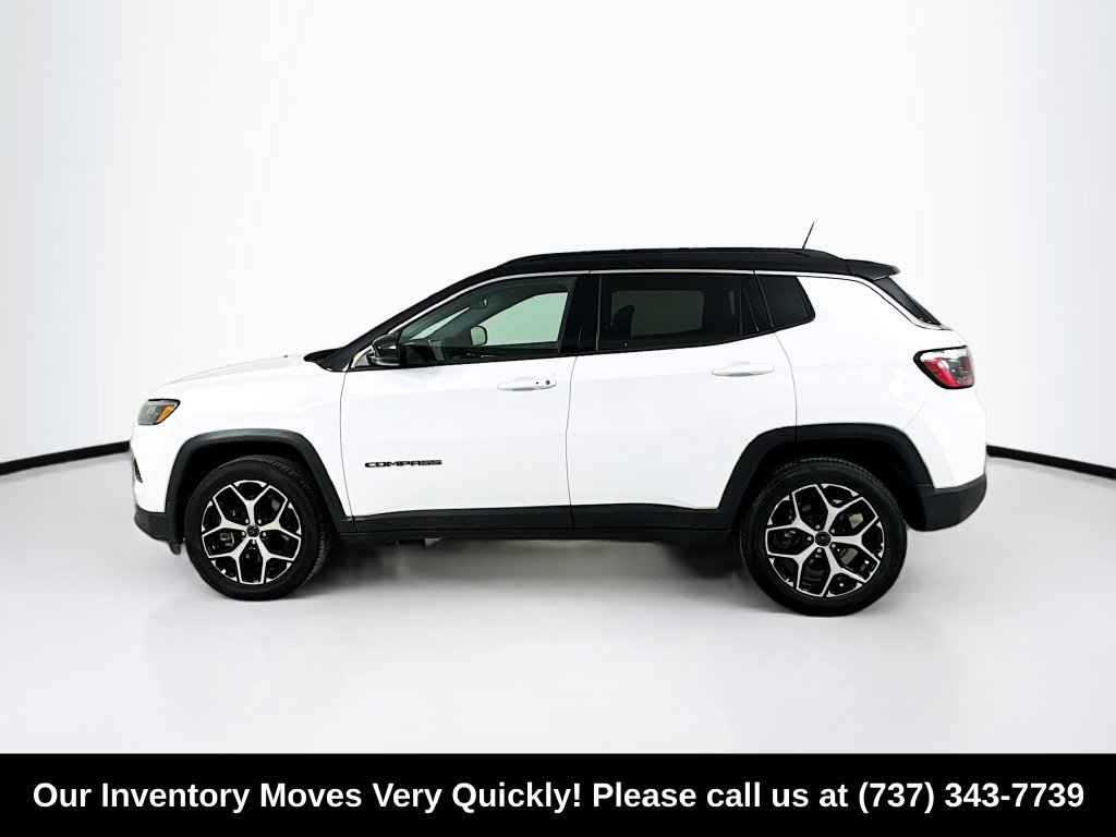 Used 2025 Jeep Compass Limited AWD/4WD image 4