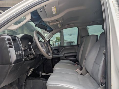 Used 2017 Chevrolet Silverado 2500 W/T AWD/4WD image 13