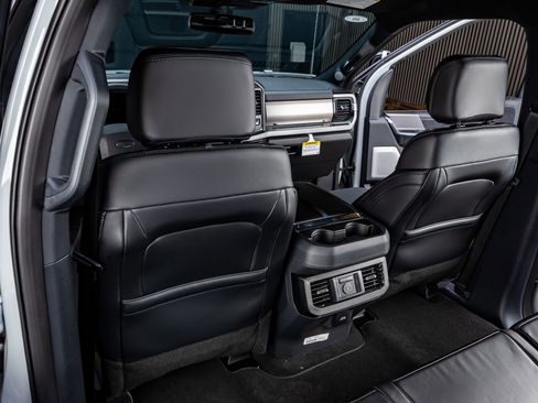 Used 2026 Ford F450 Platinum image 34