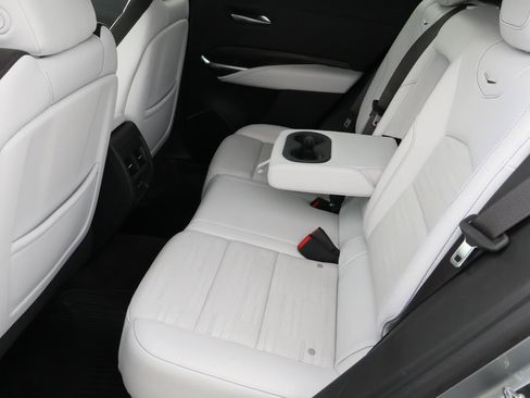 Certified 2024 Cadillac XT4 Sport FWD image 26