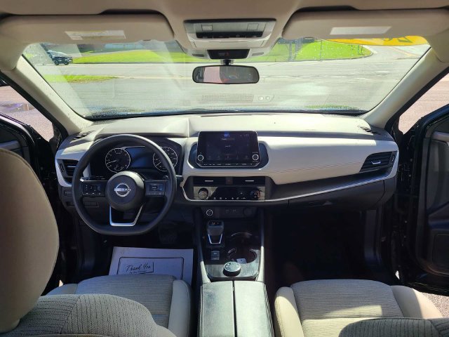 Used 2023 Nissan Rogue SV AWD/4WD image 11