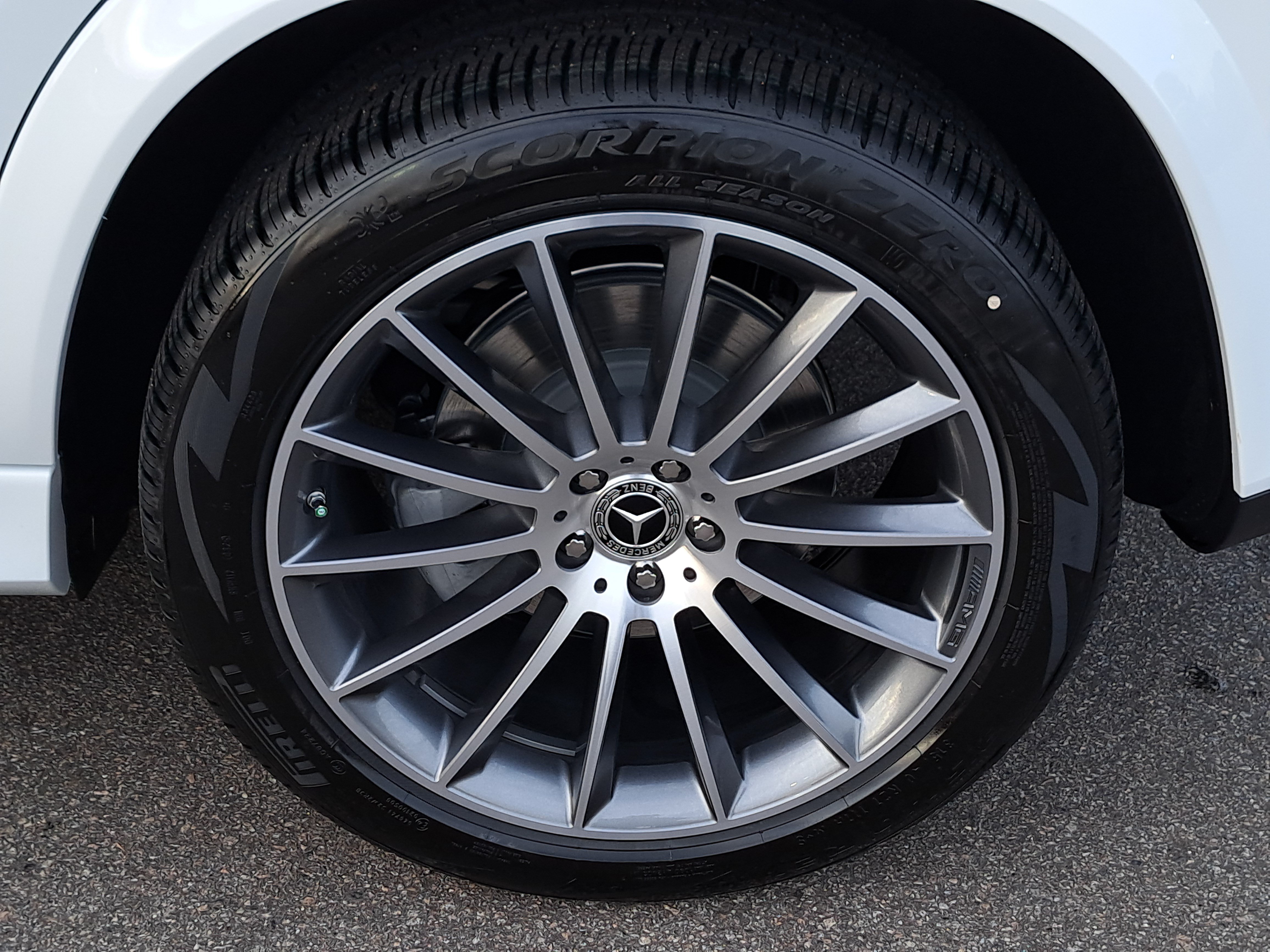 New 2026 Mercedes-Benz GLE 450 4MATIC image 35