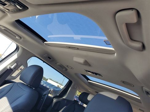 New 2026 Kia Carnival SX Prestige image 10