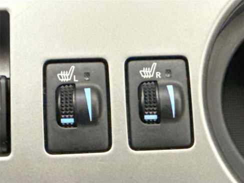 Certified 2022 Toyota 4Runner SR5 Premium image 8