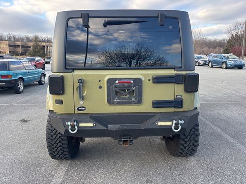 Used 2013 Jeep Wrangler Unlimited Sahara w/ Dual Top Group image 4