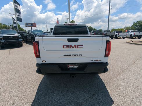 Used 2025 GMC Sierra 1500 AT4X AWD/4WD image 8