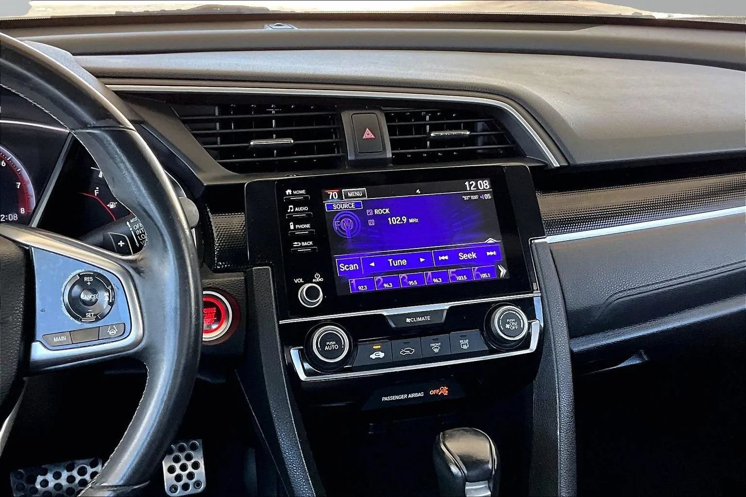 Used 2021 Honda Civic Sport image 9
