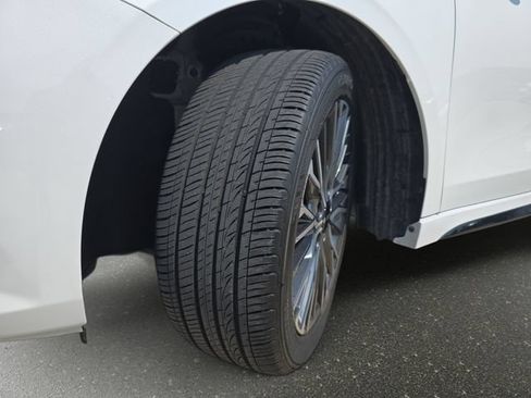 Used 2023 Kia Forte GT-Line w/ GT-Line Premium Package FWD image 35