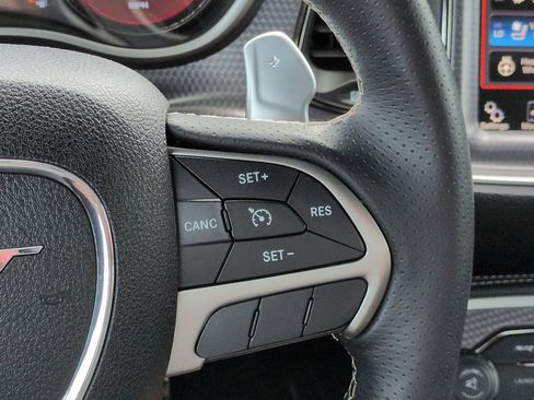 Used 2016 Dodge Challenger SRT Hellcat RWD image 26