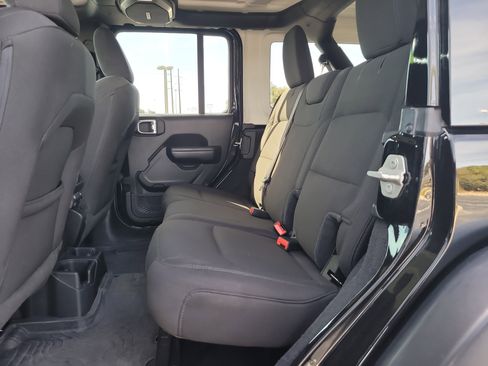 Used 2023 Jeep Wrangler Unlimited Sport image 11