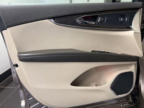 Used 2020 Lincoln Nautilus Reserve w/ Equipment Group 201A AWD/4WD image 27