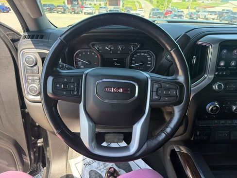 Used 2020 GMC Sierra 1500 Elevation w/ Elevation Value Package AWD/4WD image 13