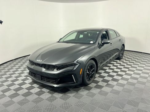 New 2026 Kia K5 LXS image 8