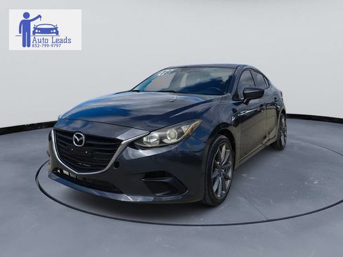 Used 2016 MAZDA MAZDA3 i Touring image 3