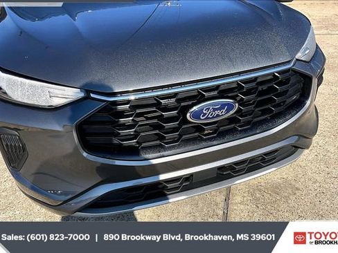 Used 2024 Ford Escape ST-Line image 21