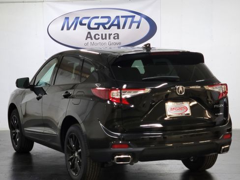 New 2026 Acura RDX SH-AWD image 9