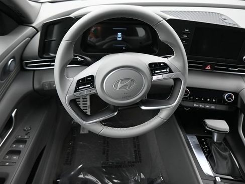 Certified 2026 Hyundai Elantra Sport FWD image 14