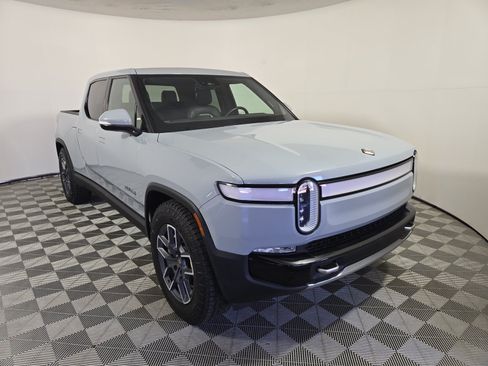 Used 2023 Rivian R1T Adventure AWD/4WD image 7