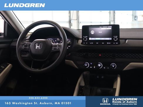 Used 2024 Honda Accord LX image 4