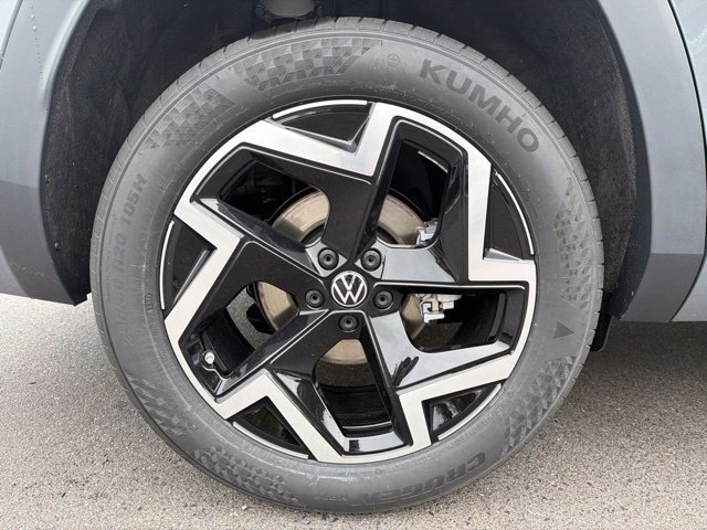 New 2027 Volkswagen Atlas SEL R-Line AWD/4WD image 9