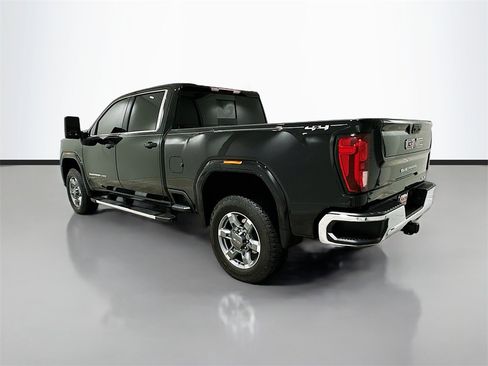 Used 2025 GMC Sierra 2500 SLE w/ Preferred Package image 5