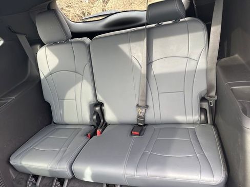 Used 2023 Buick Enclave Essence w/ Experience Buick Package image 54