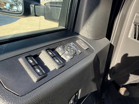 Used 2021 Ford F250 Lariat image 22