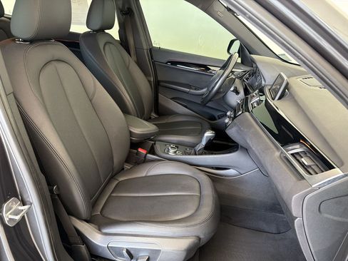 Used 2017 BMW X1 xDrive28i AWD/4WD image 30