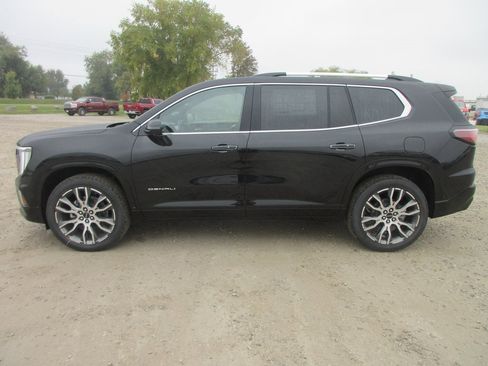 New 2026 GMC Acadia Denali Ultimate image 9