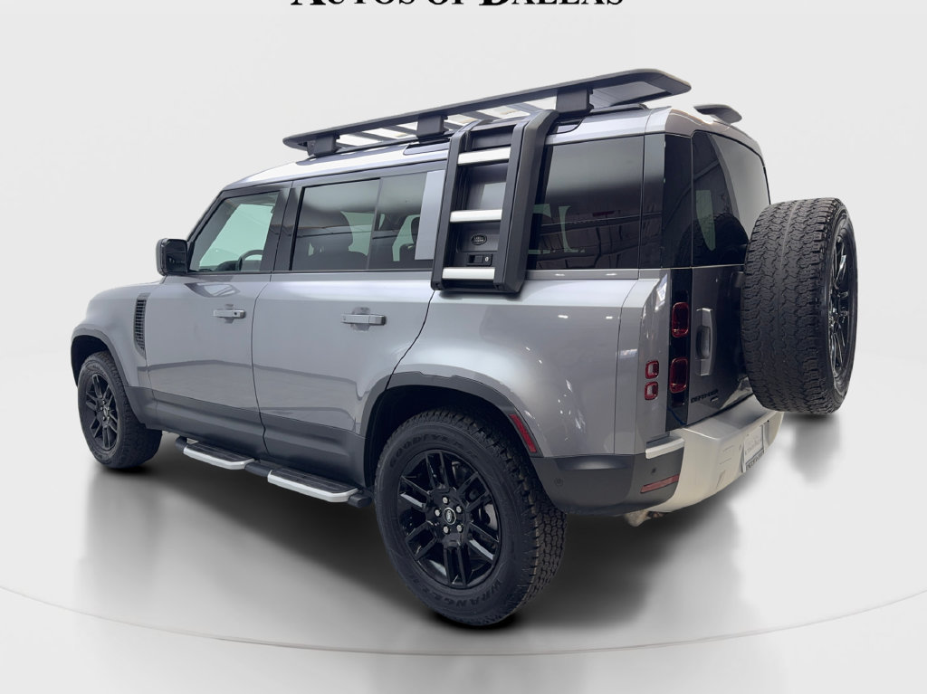 Used 2023 Land Rover Defender 110 SE AWD/4WD image 10