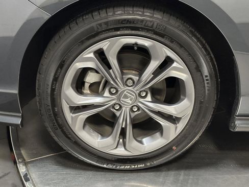 Certified 2024 Honda Accord EX image 18