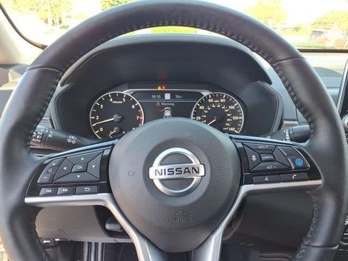 Used 2021 Nissan Altima 2.5 SL FWD image 21