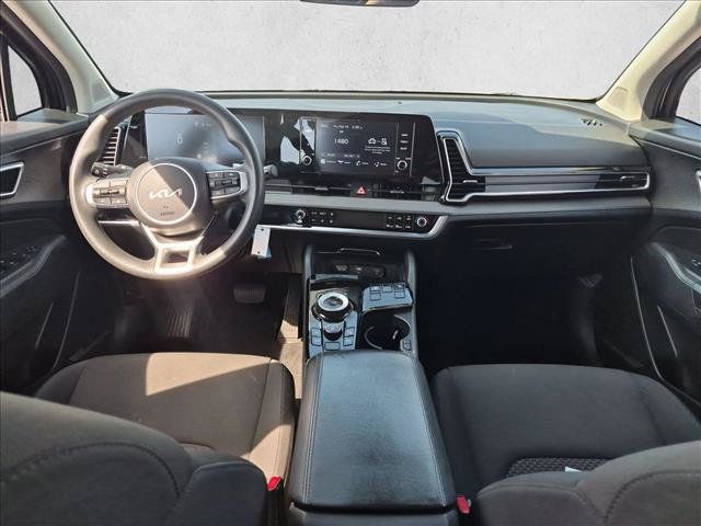 Used 2023 Kia Sportage LX AWD/4WD image 15