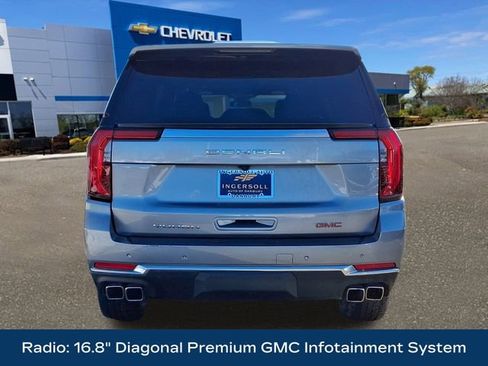 Used 2025 GMC Yukon XL Denali image 7