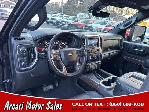 Used 2022 Chevrolet Silverado 2500 High Country w/ Z71 Off-Road Package image 21