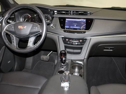 Certified 2024 Cadillac XT5 Premium Luxury AWD/4WD image 15