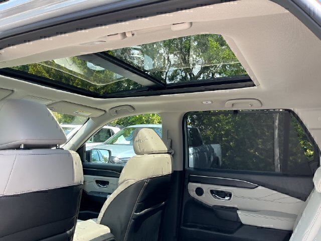 New 2026 Honda Pilot Touring image 10