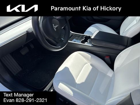 Used 2019 Tesla Model 3 Standard Range Plus image 8