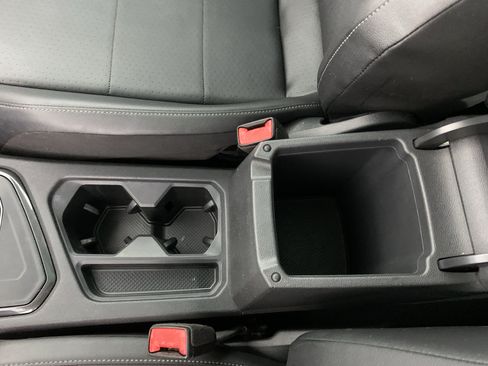 Used 2018 Volkswagen Tiguan SE w/ Panoramic Sunroof Package FWD image 27
